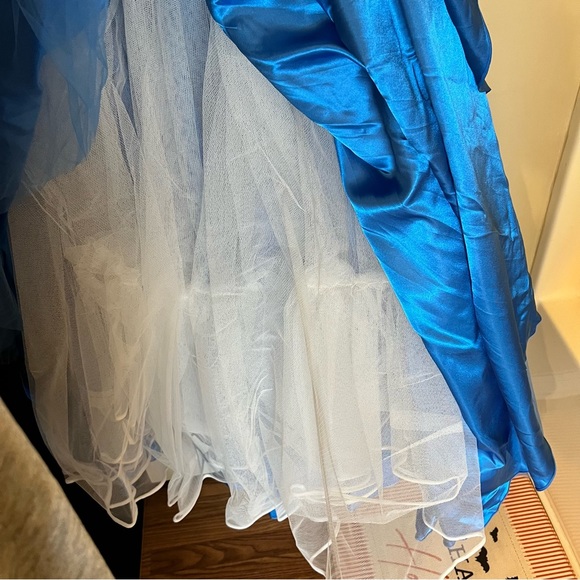 JVN by Jovani Blue V Neck Tulle Prom Ball Gown Lace Floral Appliqués - Picture 9 of 17